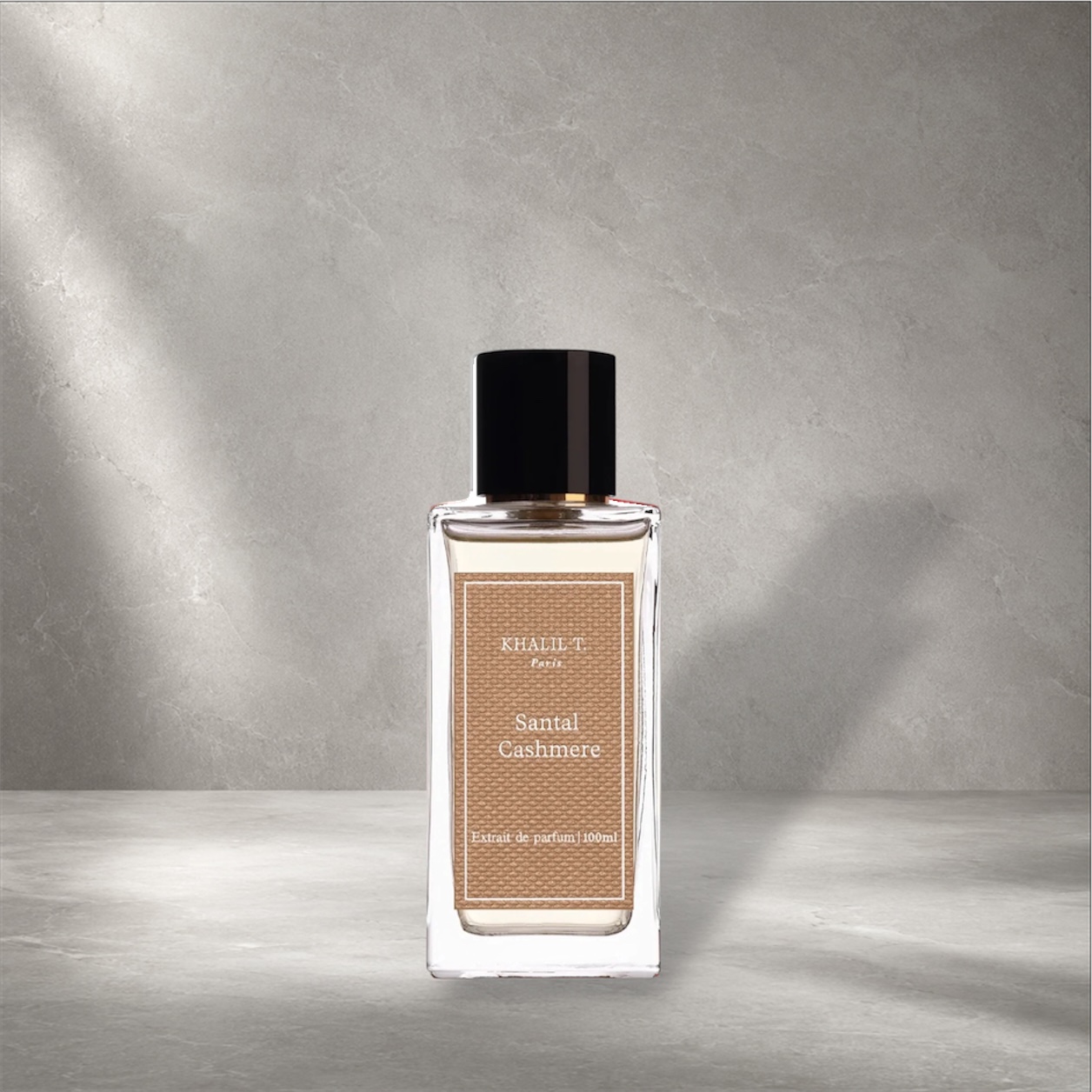 Flacon 100ml de Santal Cashmere par Khalil t, parfum boisée
